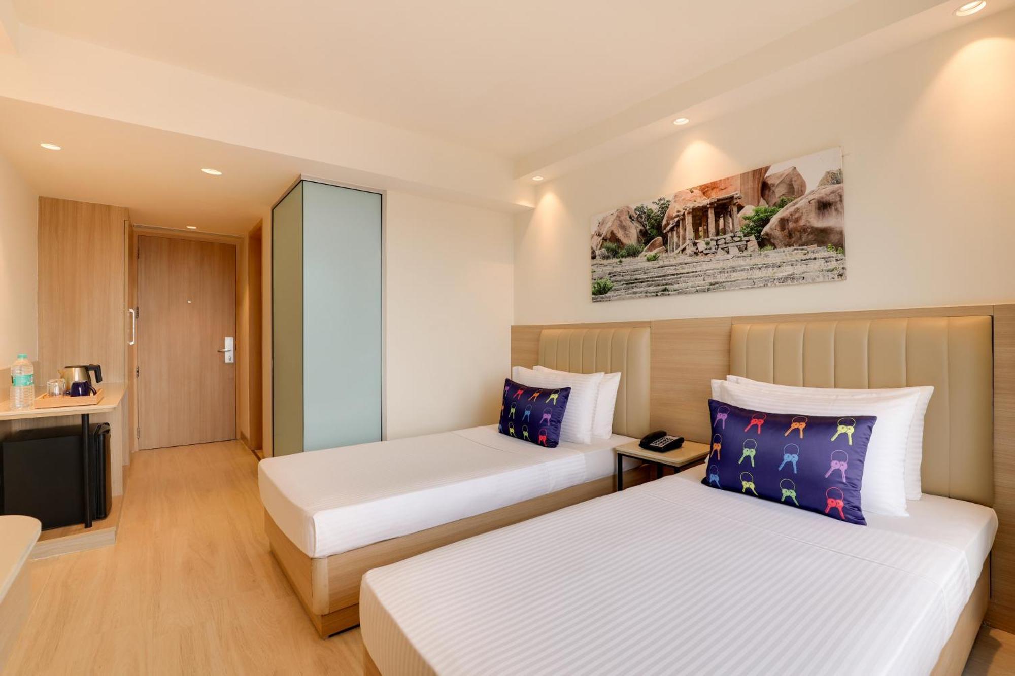 Keys Select By Lemon Tree Hotels, Hosur Road, Bengaluru Exterior foto